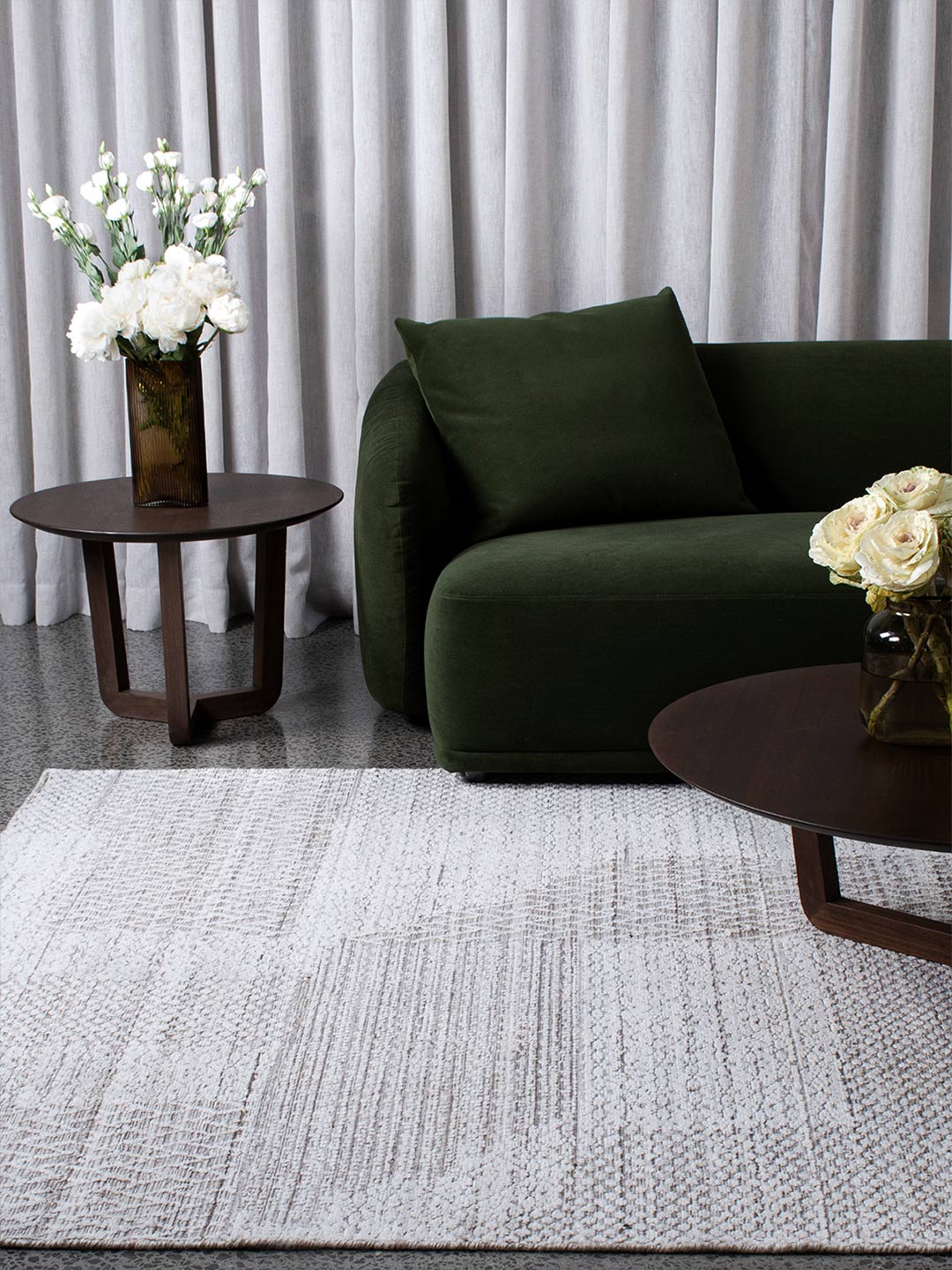 Montage - 200x290cm | In Stock