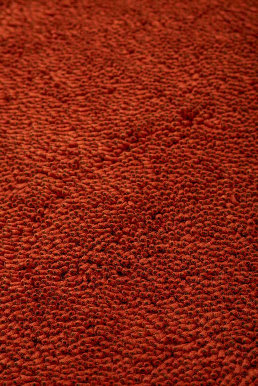 Coral Shag Tabasco Red Black Core